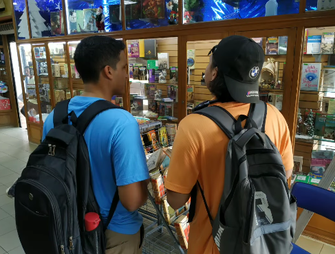 Interior de nuestra librería